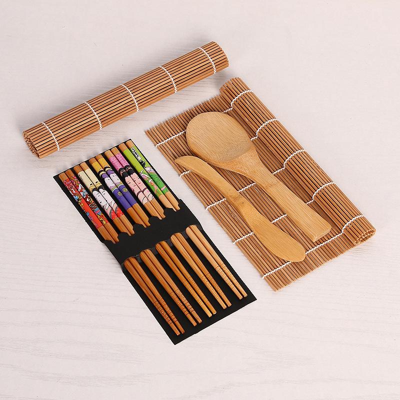 Sushi Making Kit, Delamu Sushi Kit for Beginner, Including Bamboo Sushi  Rolling Mats, Chopsticks, Paddle, Spreader, Guide PDF